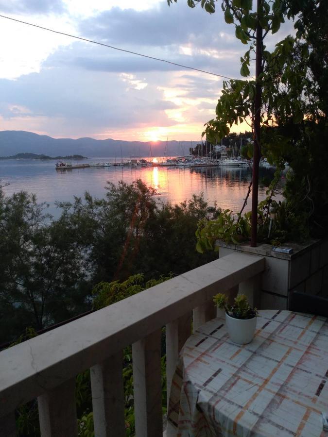 Stone House Gregov Hotel Лумбарда Екстериор снимка