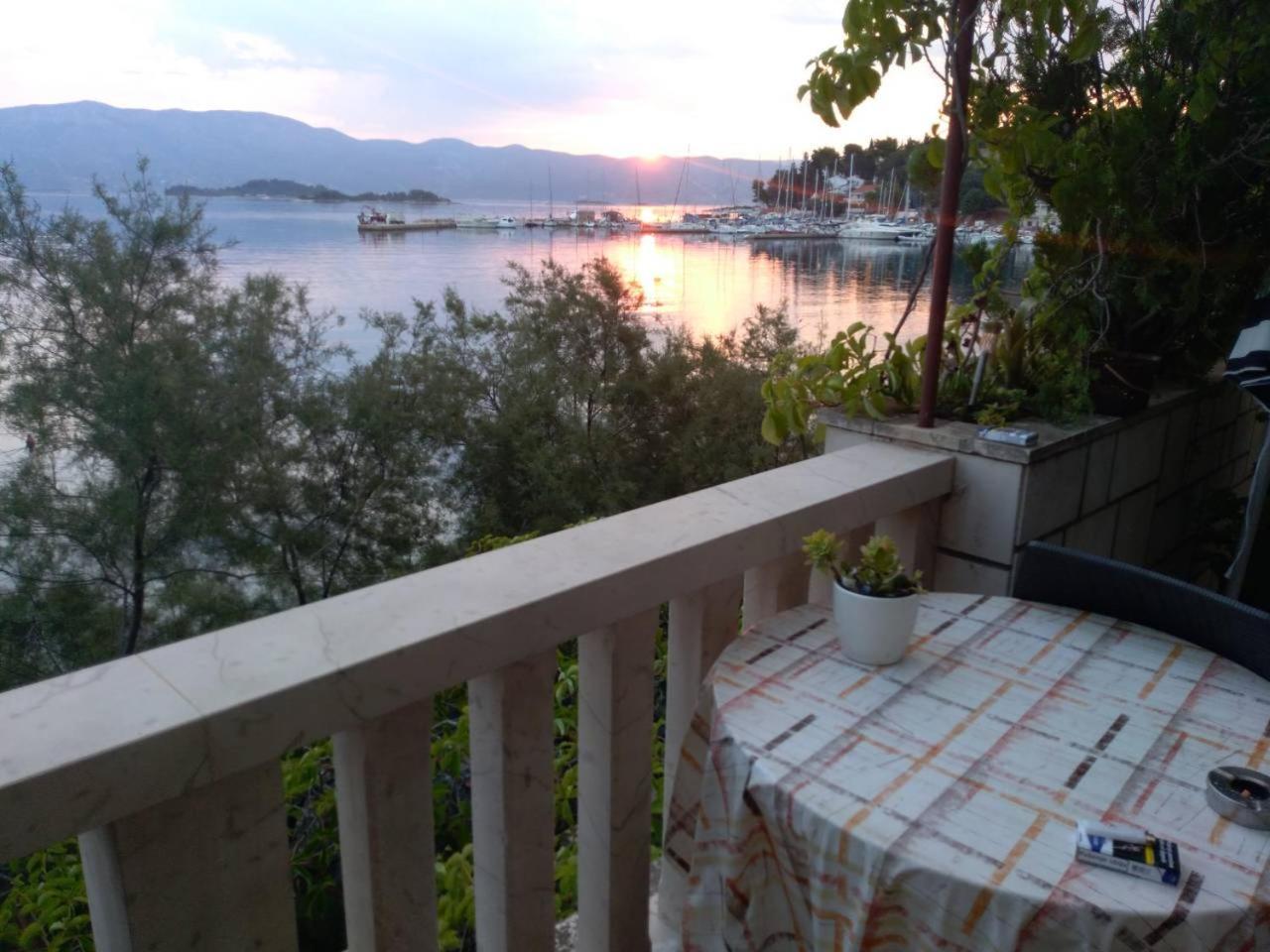 Stone House Gregov Hotel Лумбарда Екстериор снимка